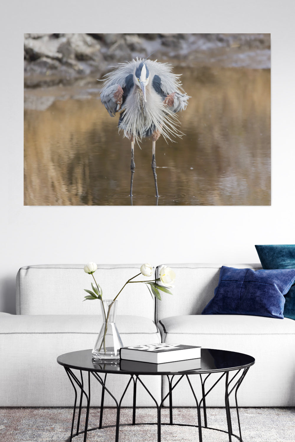 Vogel auf Stöcken