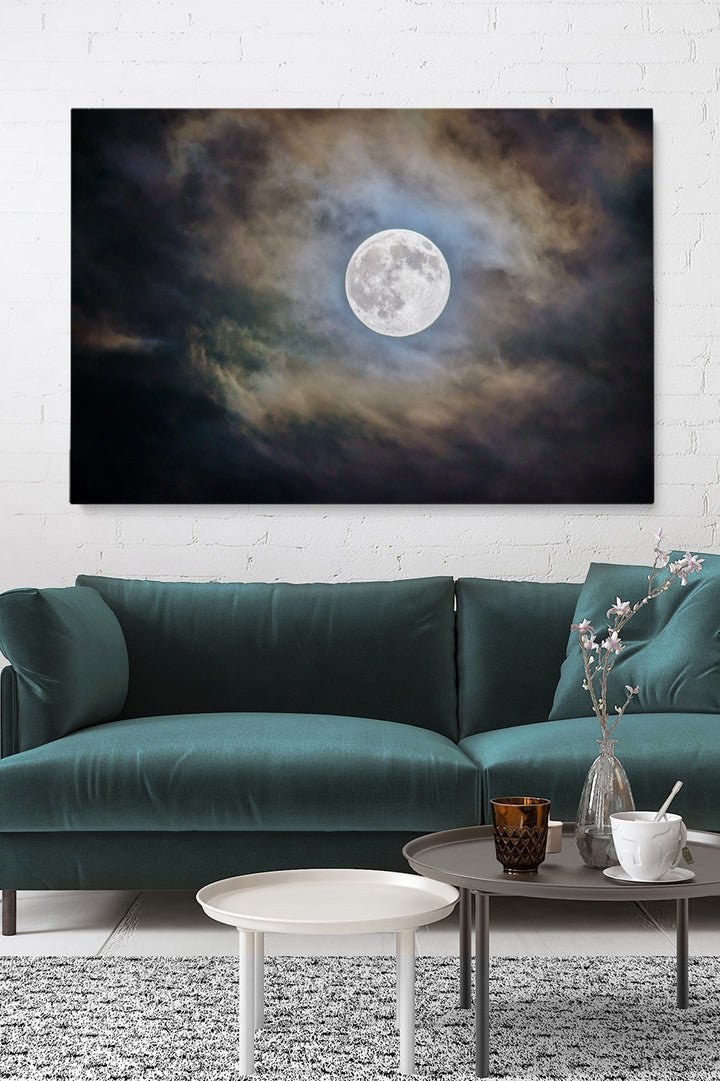 Moon Hide And Seek