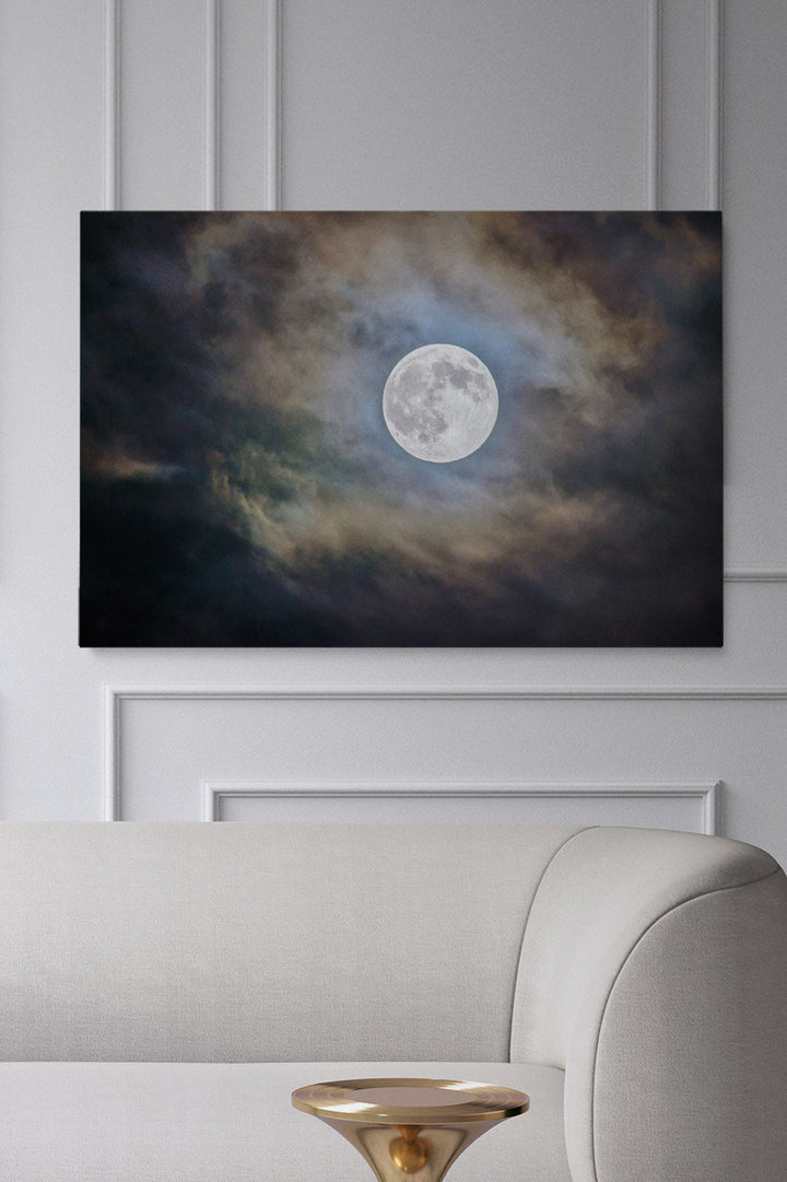 Moon Hide And Seek