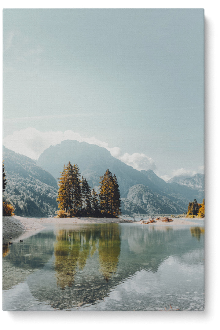 Insel auf einem See