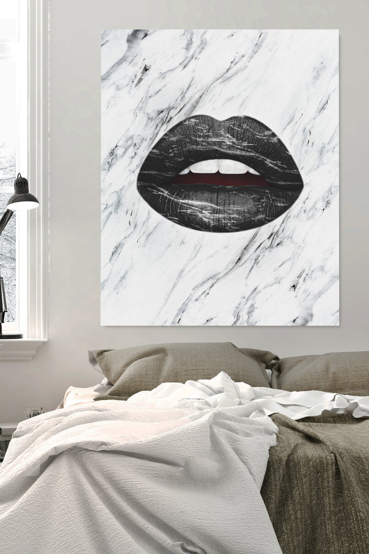 Black and White Marble Lips