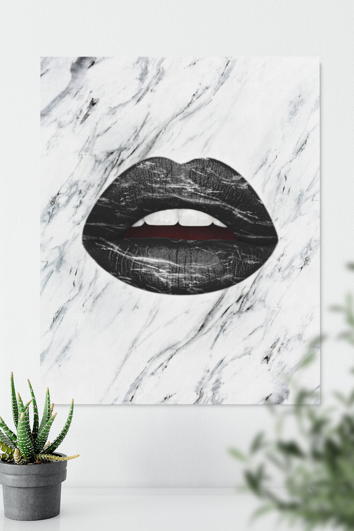 Black and White Marble Lips