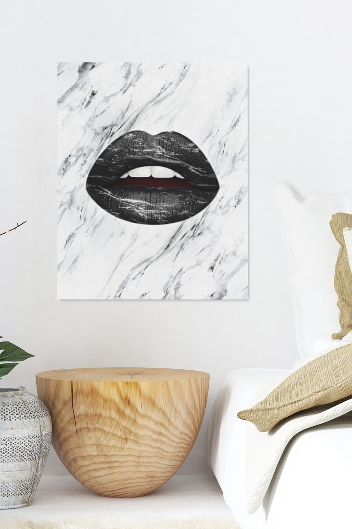 Black and White Marble Lips